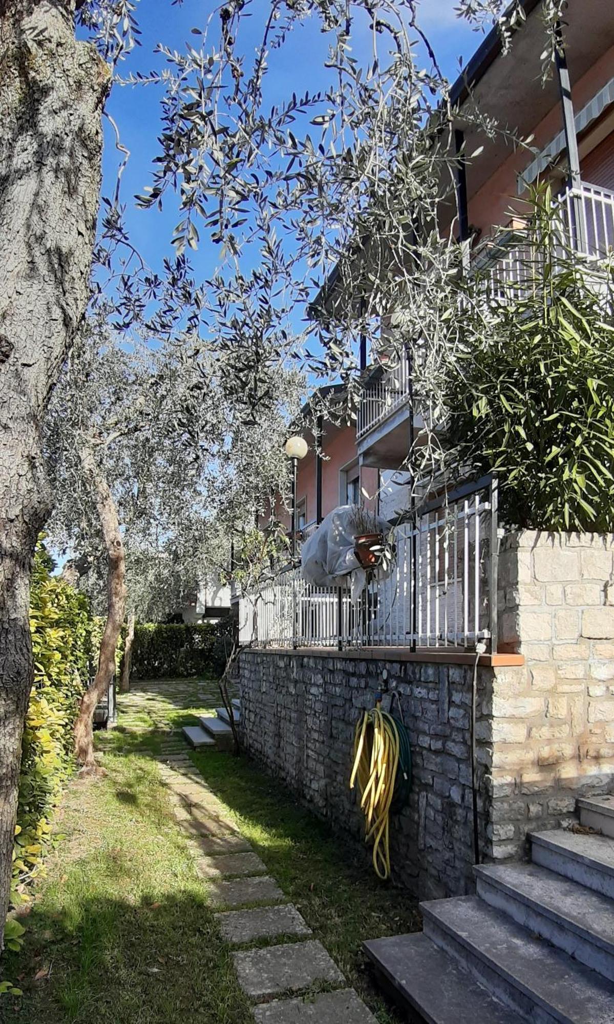 Villa Sul Lago Con Pontile Privato A Brenzone Sul Garda - Unique And Exclusive Bagian luar foto